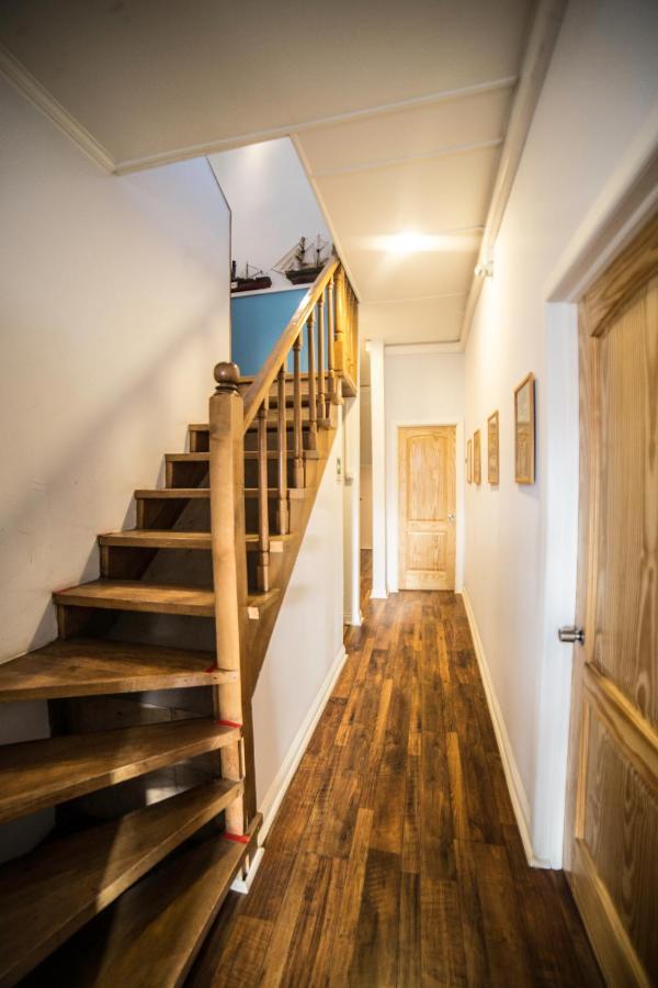 Hostal Boutique Terra Antarctica Punta Arenas Bagian luar foto