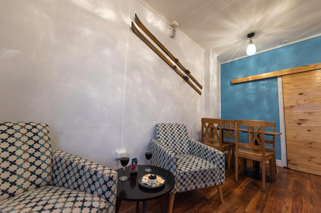 Hostal Boutique Terra Antarctica Punta Arenas Bagian luar foto